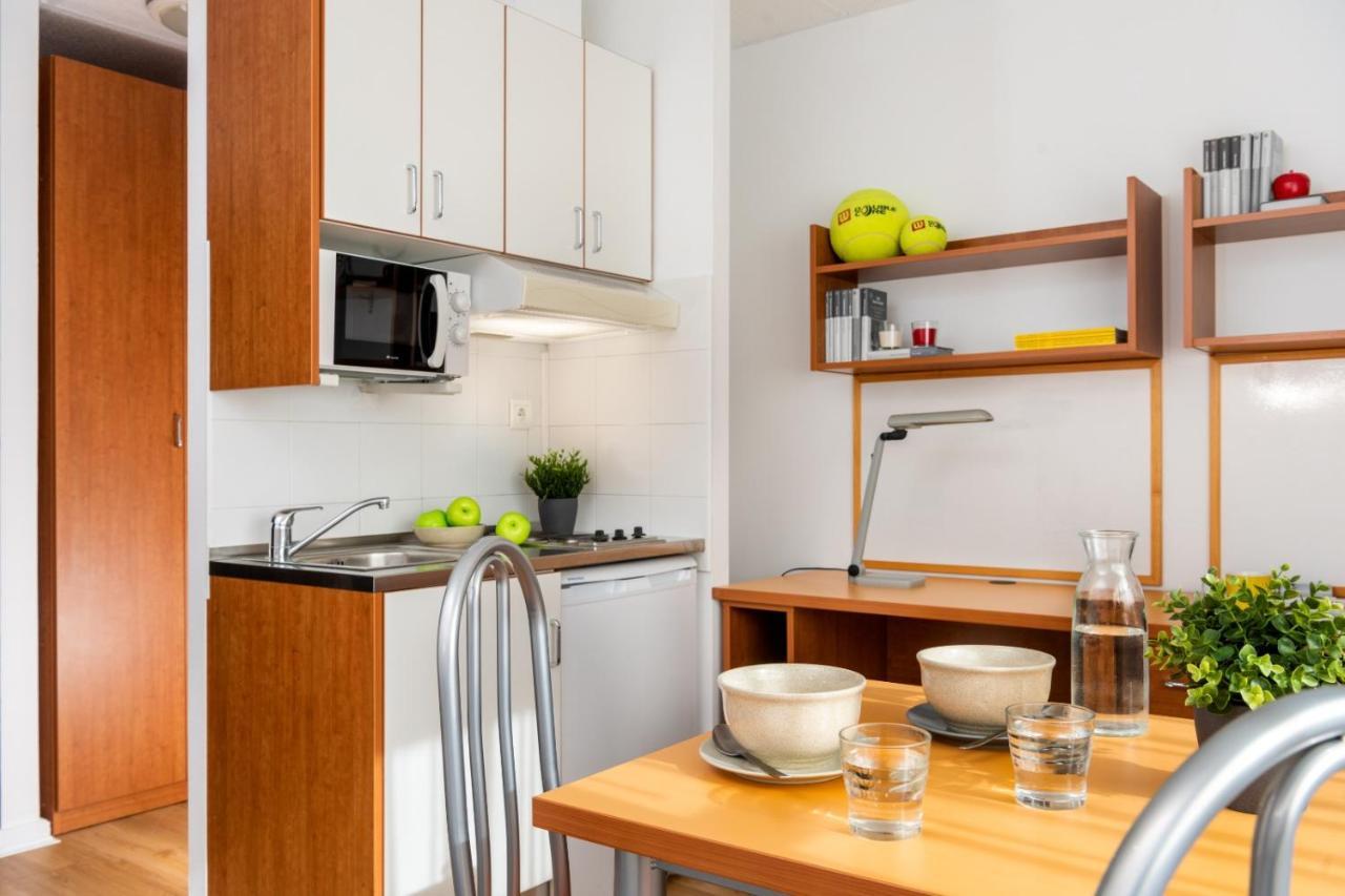 Micampus Upo Celestino Mutis Student Residence Sewilla Zewnętrze zdjęcie